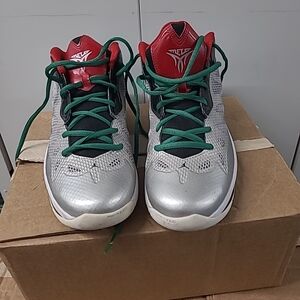 Michael Jordan shoes size 10.5
